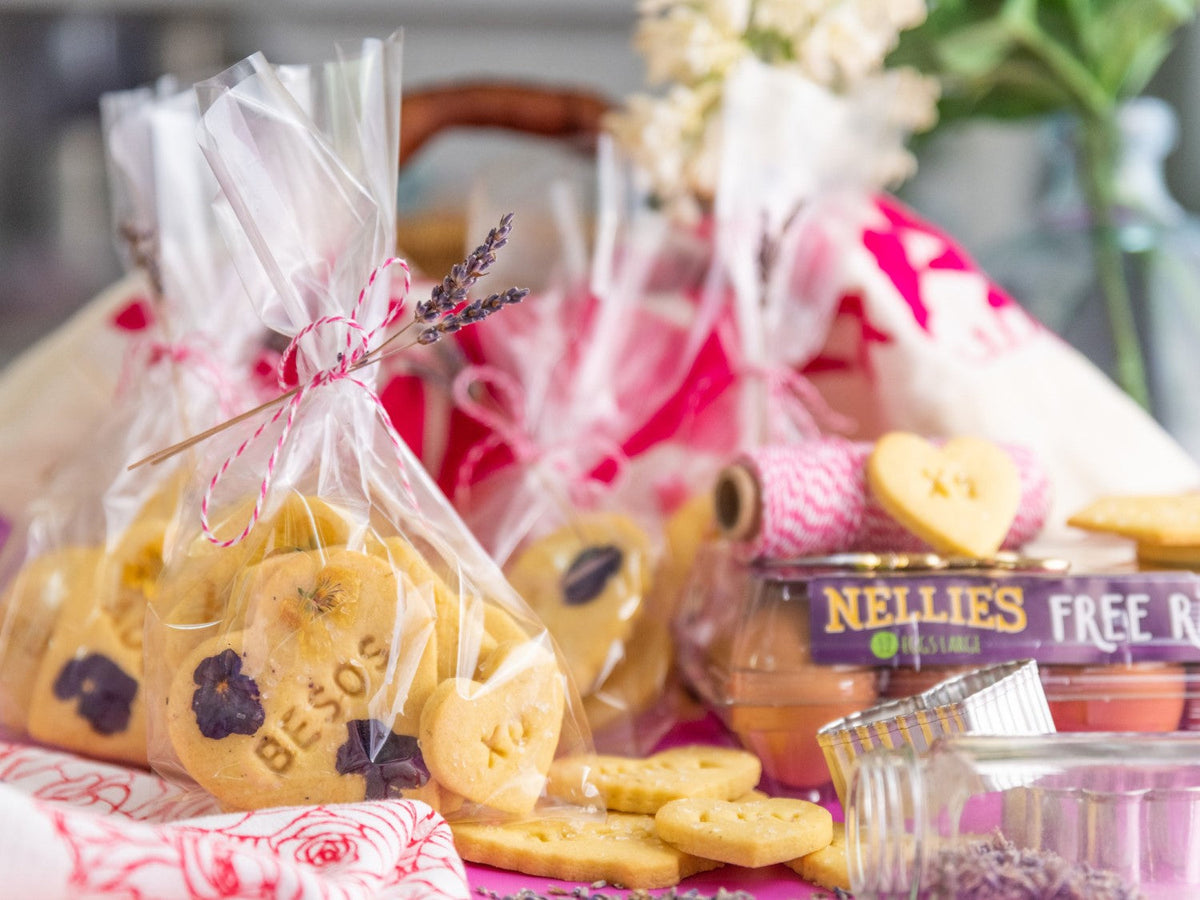 14 valentine's day recipes and crafts