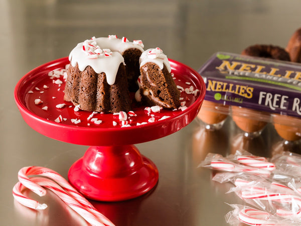 Mini Chocolate Peppermint Bundt Cakes