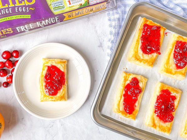 Cranberry Orange Puff Pastry Bites