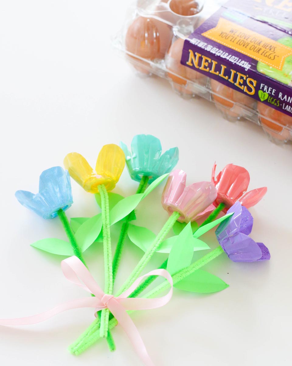 DIY Egg Carton Flower Bouquet