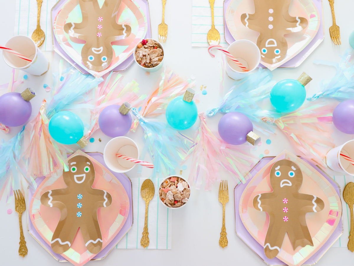 how to throw a holiday themed party