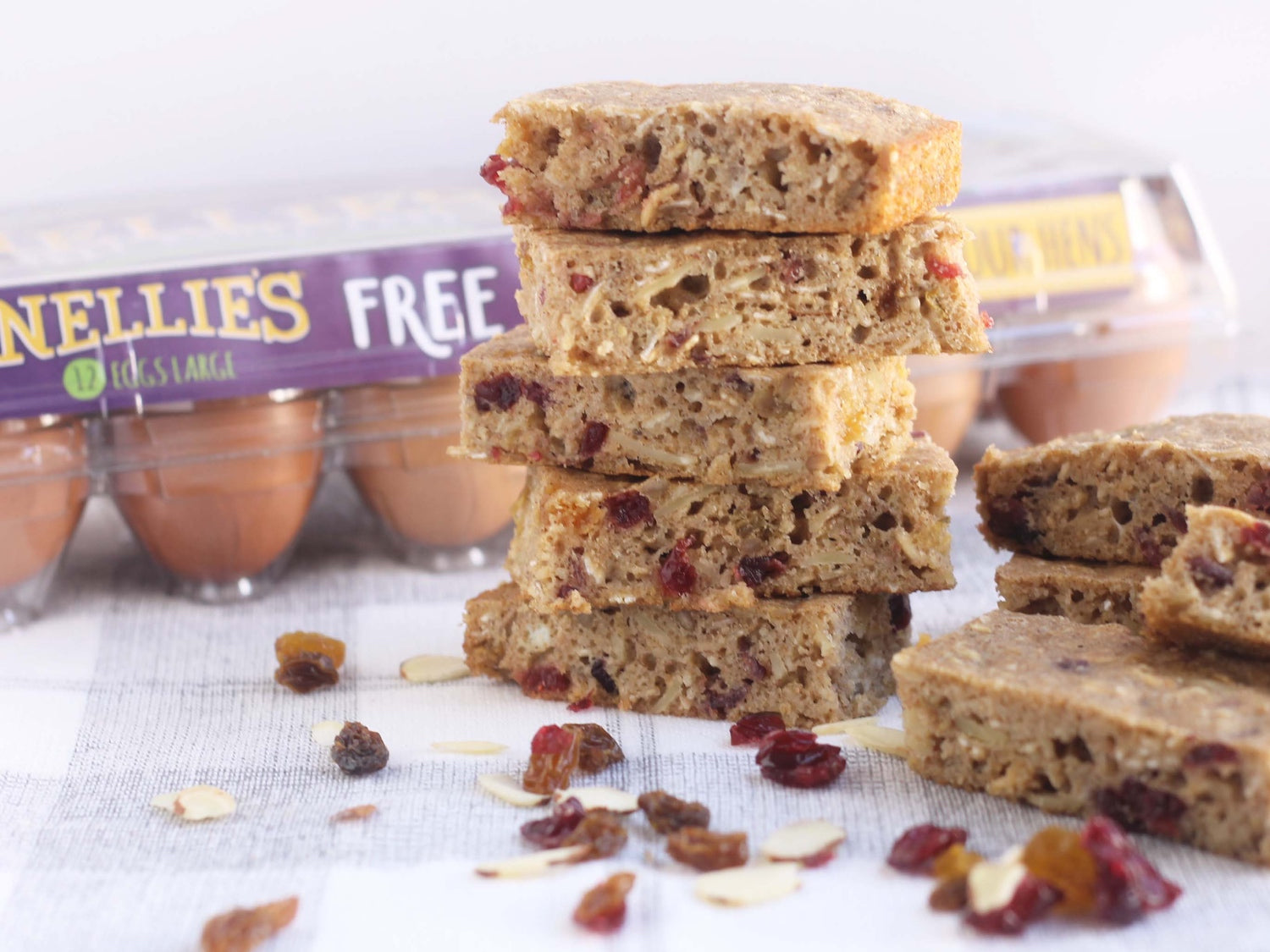 Trail Mix Breakfast Bars